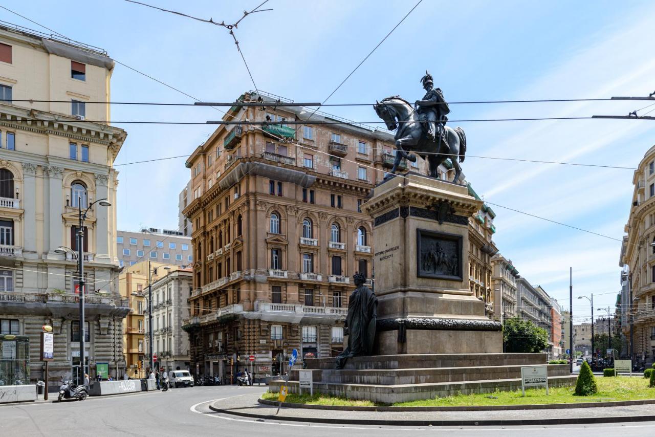 Отель Napoliving Экстерьер фото