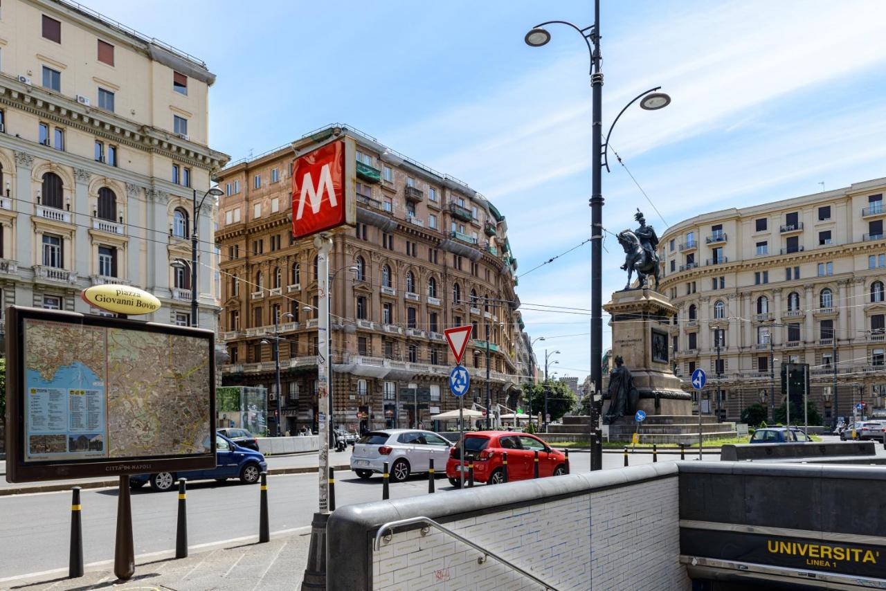 Отель Napoliving Экстерьер фото