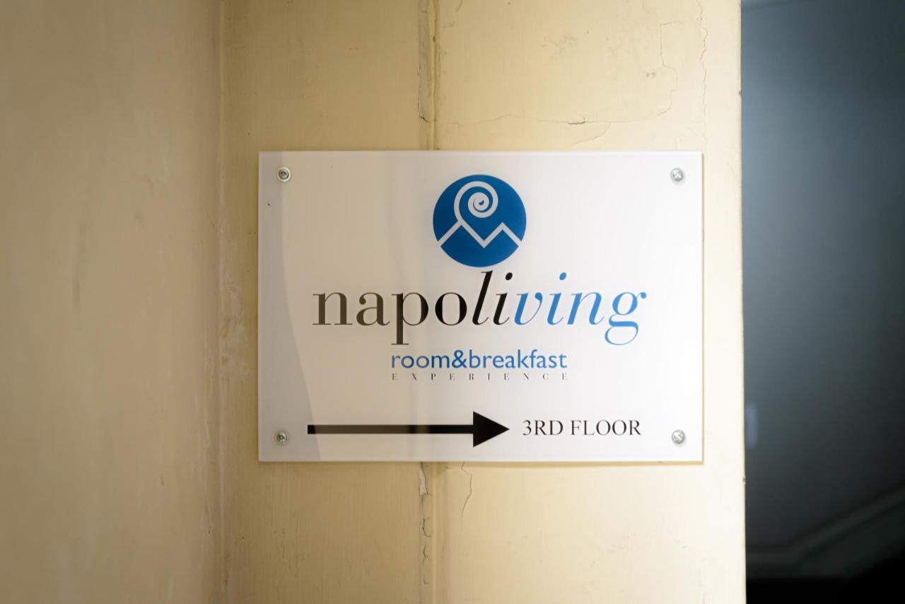 Отель Napoliving Экстерьер фото